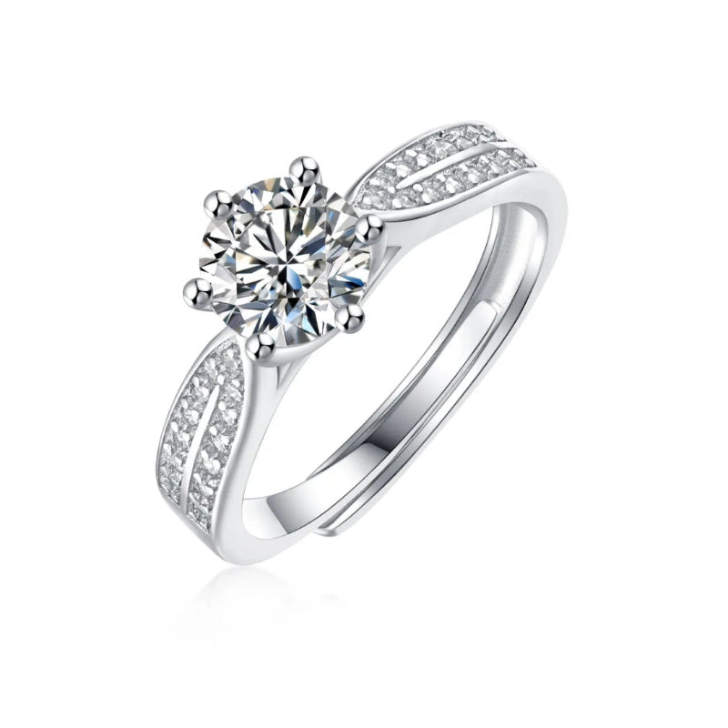 Elegant side profile of the MD-E4 Moissanite Ring showcasing the sparkling moissanite – ideal for artificial jewellery online in Pakistan.