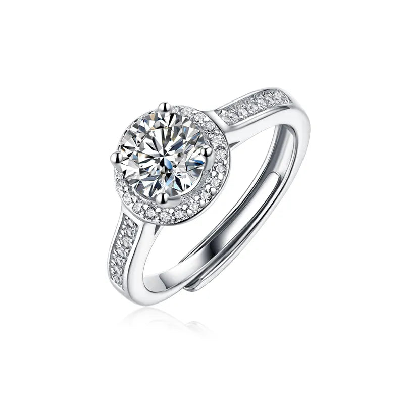 Moissanite ring in S925 silver worn on hand, capturing its elegant and romantic sparkle – artificial jewellery online in Pakistan
