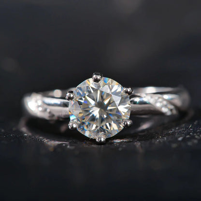 MD-E2 Moissanite Ring in S925 Silver featuring a radiant moissanite stone – premium artificial jewellery online in Pakistan.