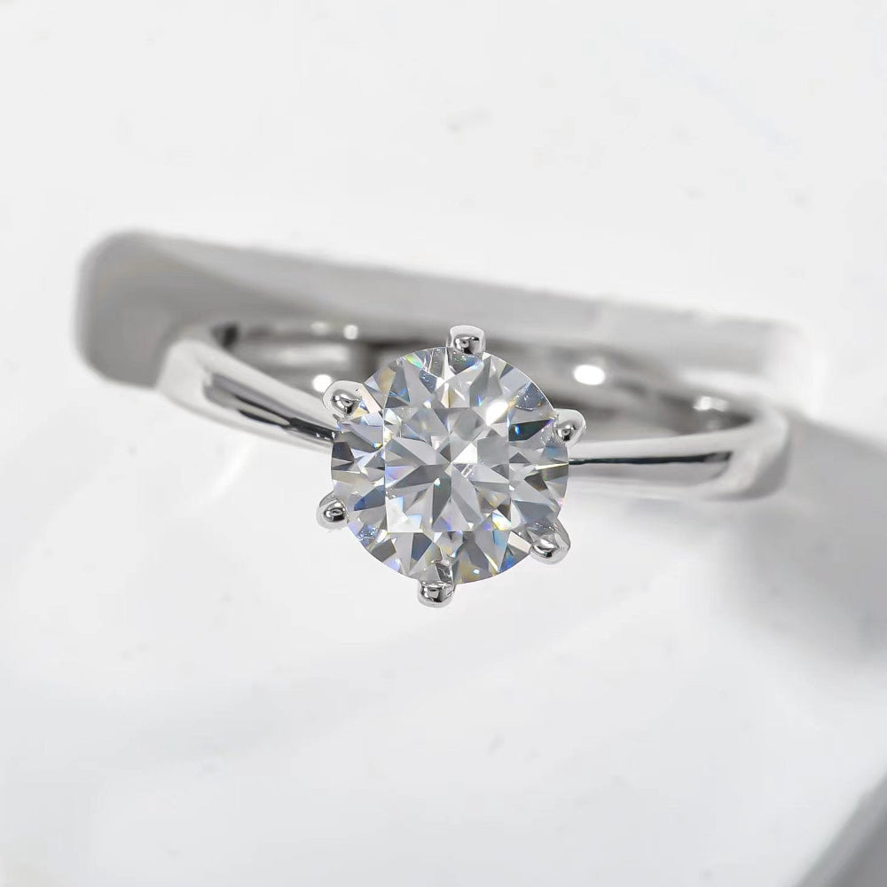 Elegant moissanite ring in S925 silver with adjustable band – artificial jewellery online in Pakistan