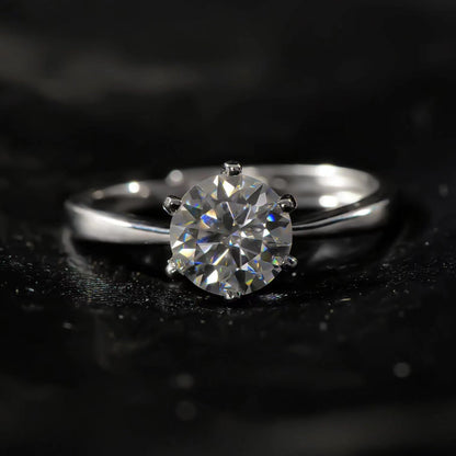 Elegant moissanite ring in S925 silver with adjustable band – artificial jewellery online in Pakistan