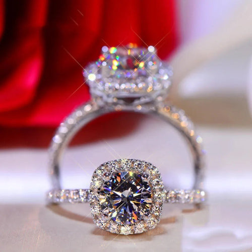 MD-E3 Moissanite Ring in S925 Silver – a stunning piece of artificial jewellery online in Pakistan, featuring a brilliant moissanite center stone.