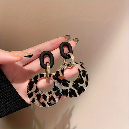 Leopard print dangle earrings – bold acrylic fashion jewelry from affordable artificial jewellery store in Pakistan