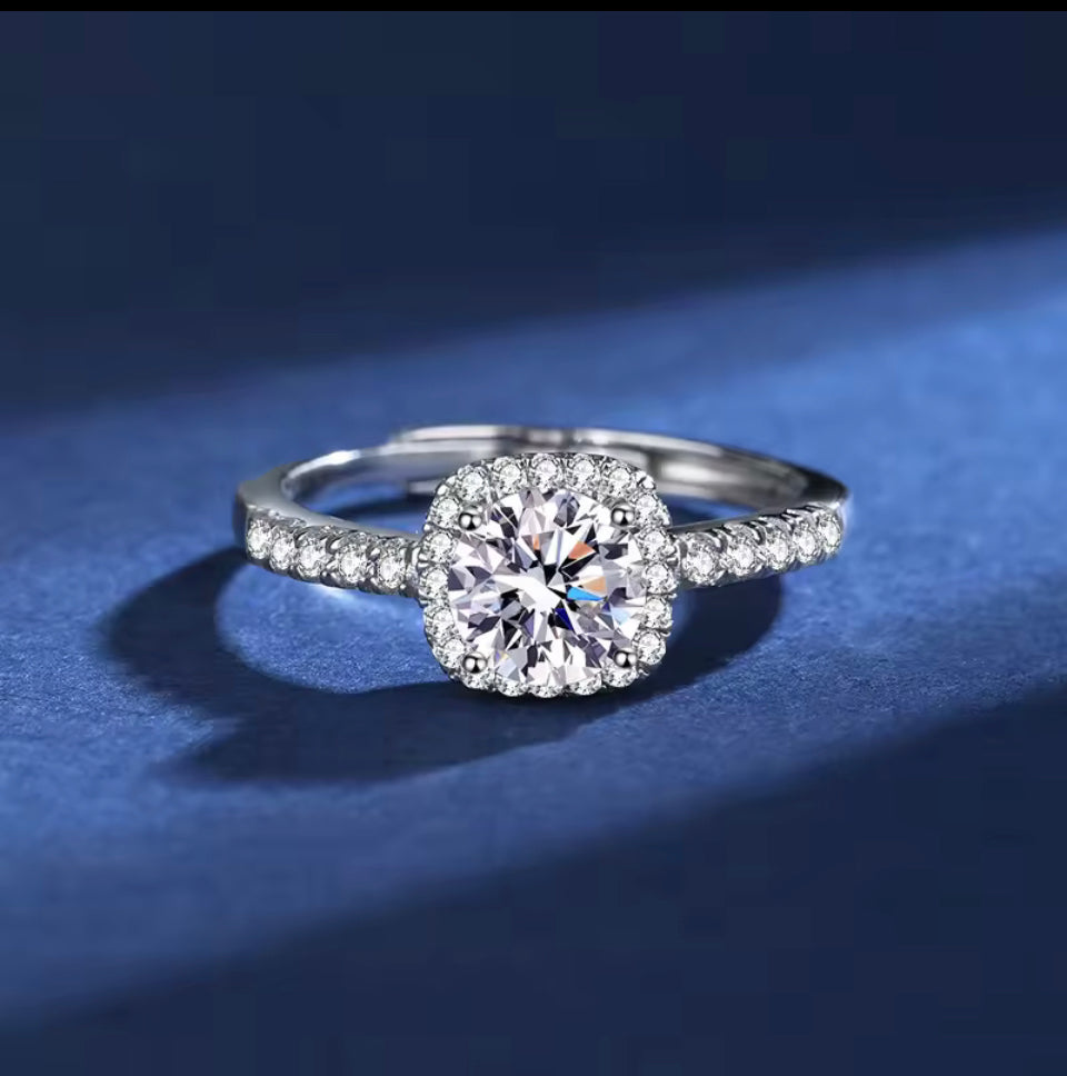 GRA 1 Carat Moissanite Diamond Ring