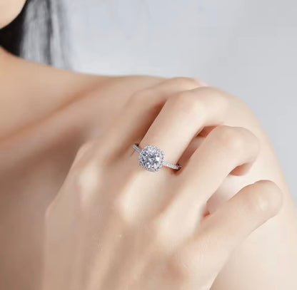 GRA 1 Carat Moissanite Diamond Ring