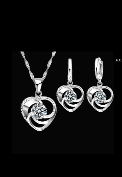 Radiant Elegance: Exquisite Sterling Silver Jewelry Set for Women