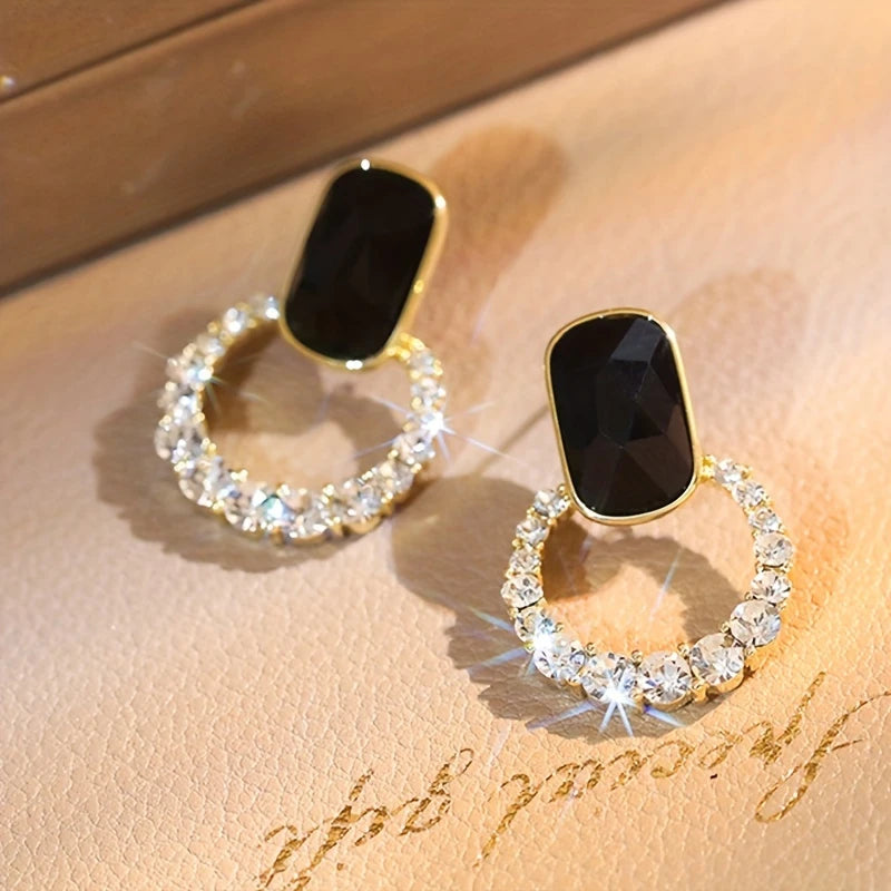 Elegant black zircon studs for women – shop online jewelry in Pakistan