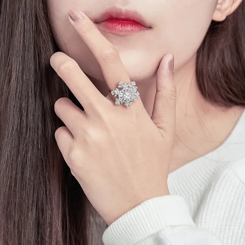 Winter-inspired Enchanted Snowflake Spinner Ring with silver finish – shop now at the Best Jewelry Store Online in Pakistan