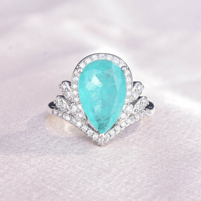 Close-up of teardrop-shaped Paraiba gemstone with lab diamond crown design – Best Jewelry Store Online in Pakistan